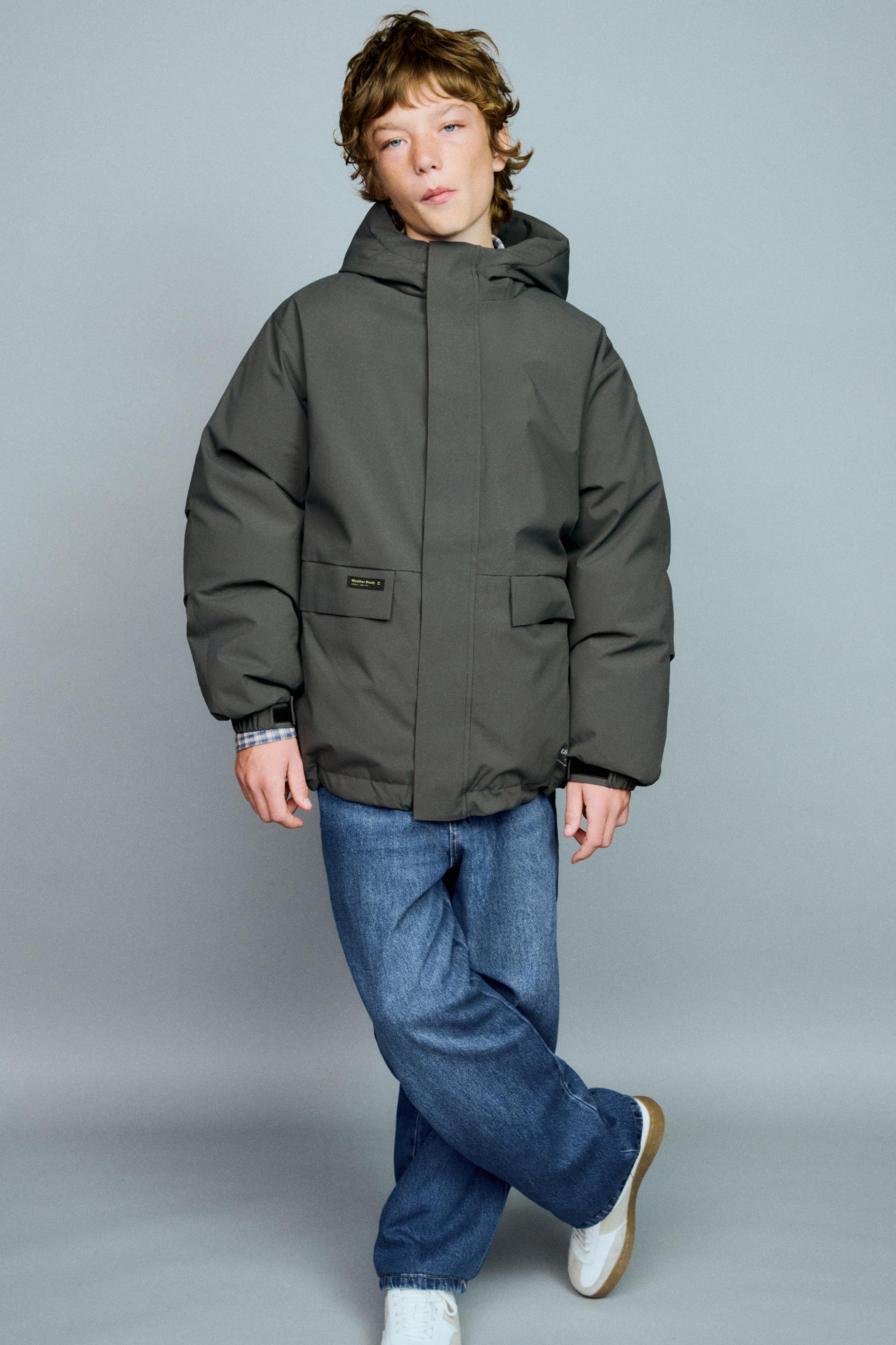 50% FEATHER AND DOWN WATER REPELLENT JACKET WITH LABEL